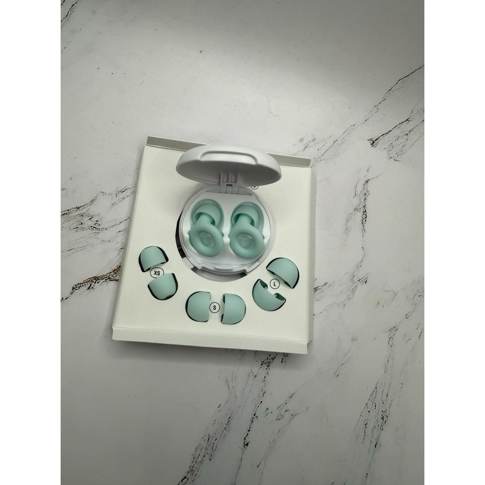 Loop Quiet 2 Ear Plugs Ultra-Comfy Reusable Noise-Reducing Earplugs - Mint - Picture 3 of 3